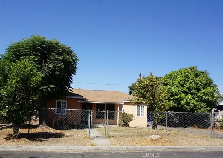 Property Photo: 14916 Orchid CA 92335