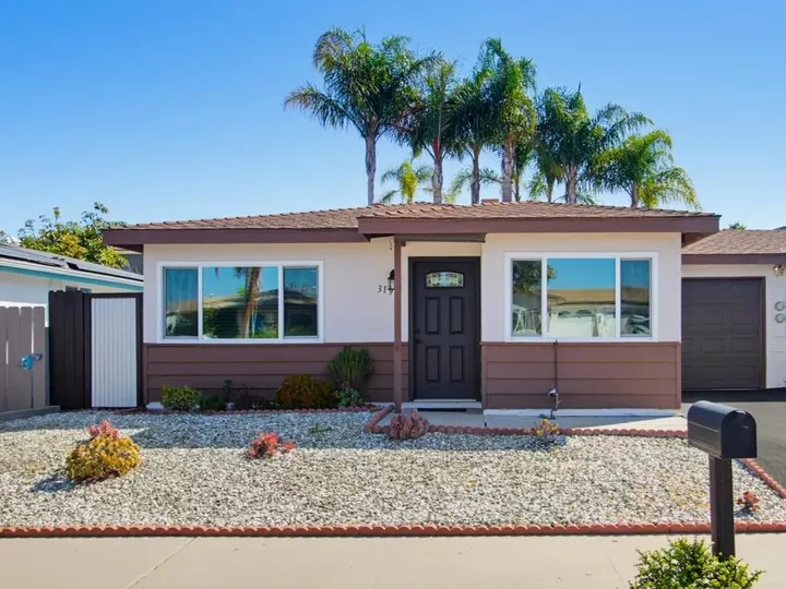 Property Photo:  3196 Buena Hills Drive  CA 92056 