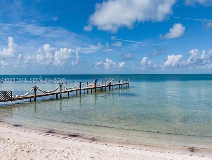 Property Photo: 102 Venetian Dr FL 33036