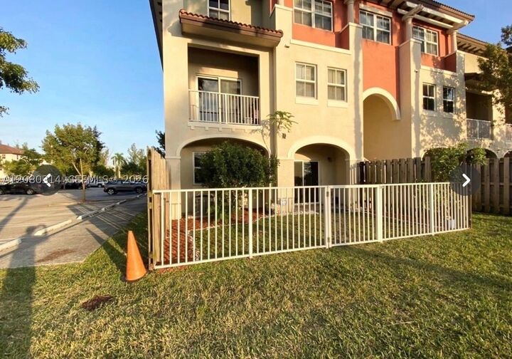Property Photo: 8650 NW 97 Ave 108 FL 33178