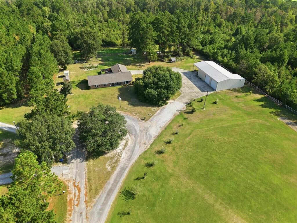 Property Photo:  639 Patterson Road  LA 70652 