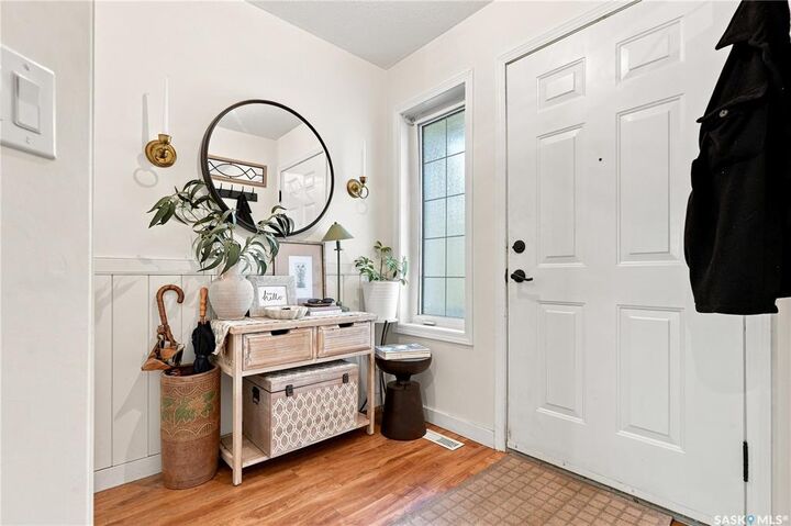 Property Photo:  110 Keevil Crescent 14  SK S7N 4N8 