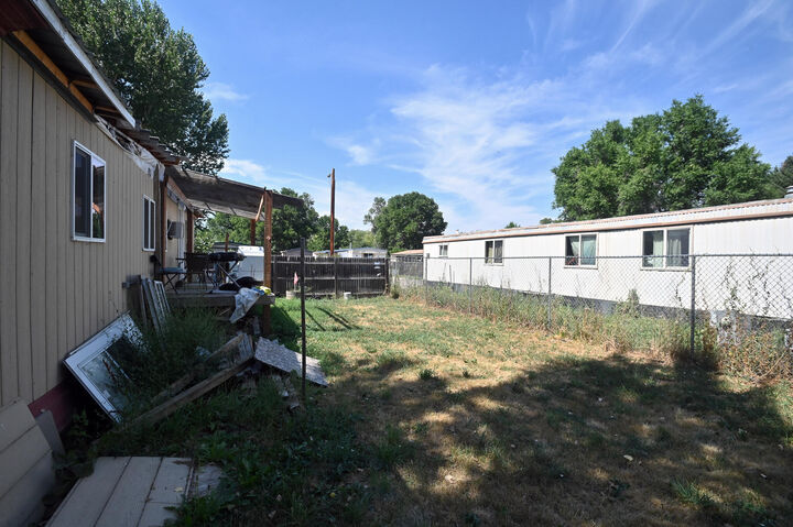 Property Photo: 5901 Coffeen Avenue 21 WY 82801