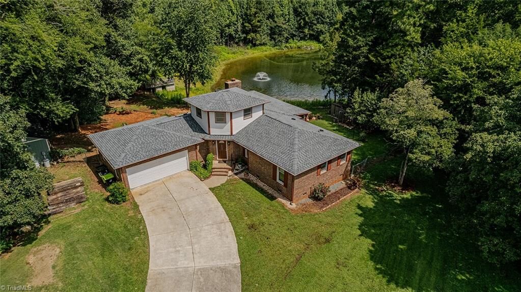 Property Photo:  1116 Geneva Albright Road  NC 27253 