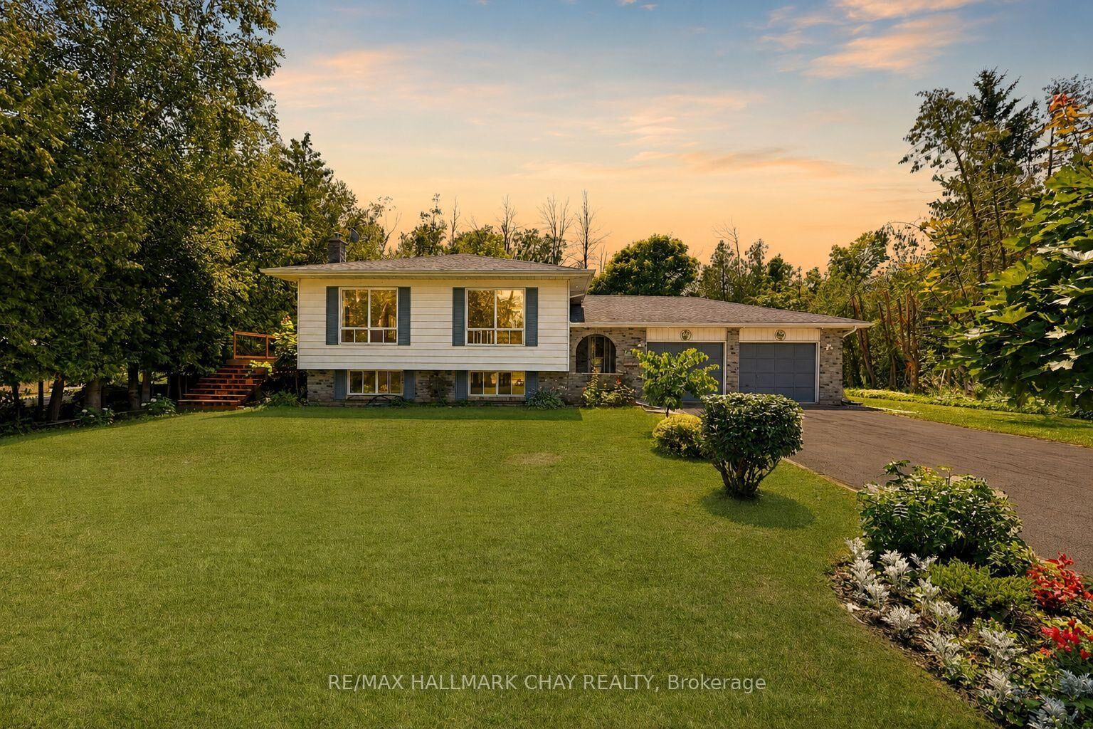 Property Photo:  631 Lockhart Road  ON L9S 3E5 