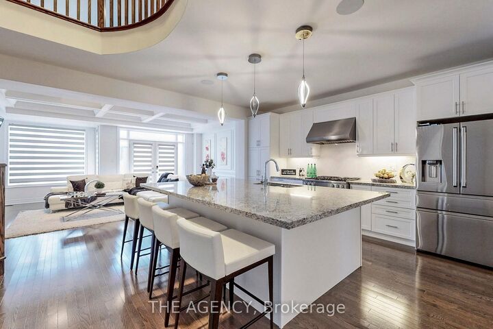 Property Photo:  7 Kipling Grove Court  ON M9B 0C6 