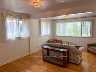 Property Photo:  767 Claude Street  ON K1K 2S1 