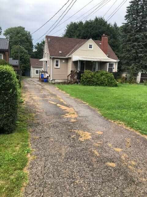 Property Photo:  1790 Parkhurst Avenue  ON N5V 2C3 