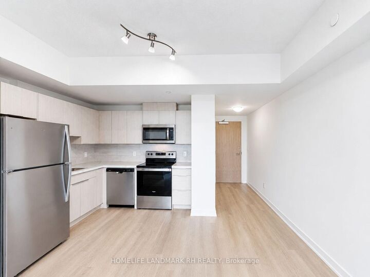 Property Photo:  2825 Jane Street 214  ON M3N 0A8 
