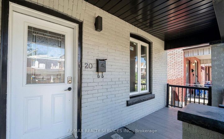 Property Photo:  20 Somerset Avenue  ON L8L 2L5 