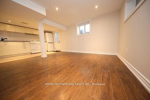 Property Photo:  1444 Dundas Street E  ON M4M 1S8 
