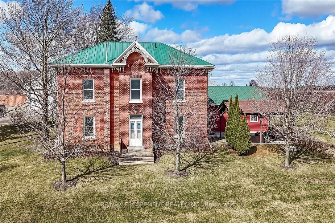 Property Photo:  903 Concession 13 Townsend Road  ON N3Y 4K3 