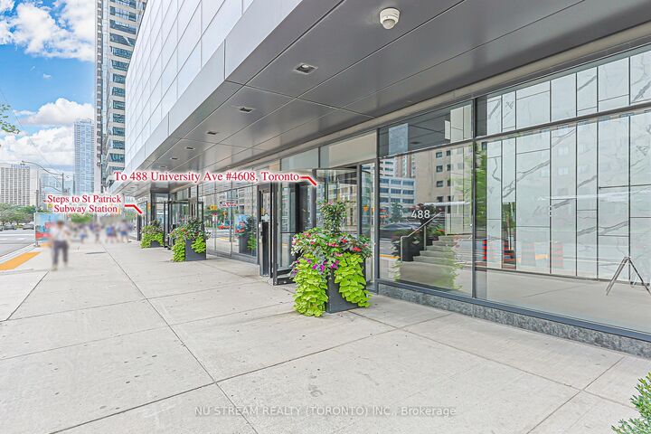 Property Photo:  488 University Avenue 4608  ON M5G 0C1 