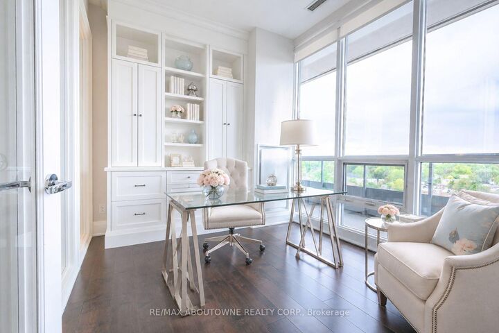 Property Photo:  11 Bronte Road 815  ON L6L 0E1 