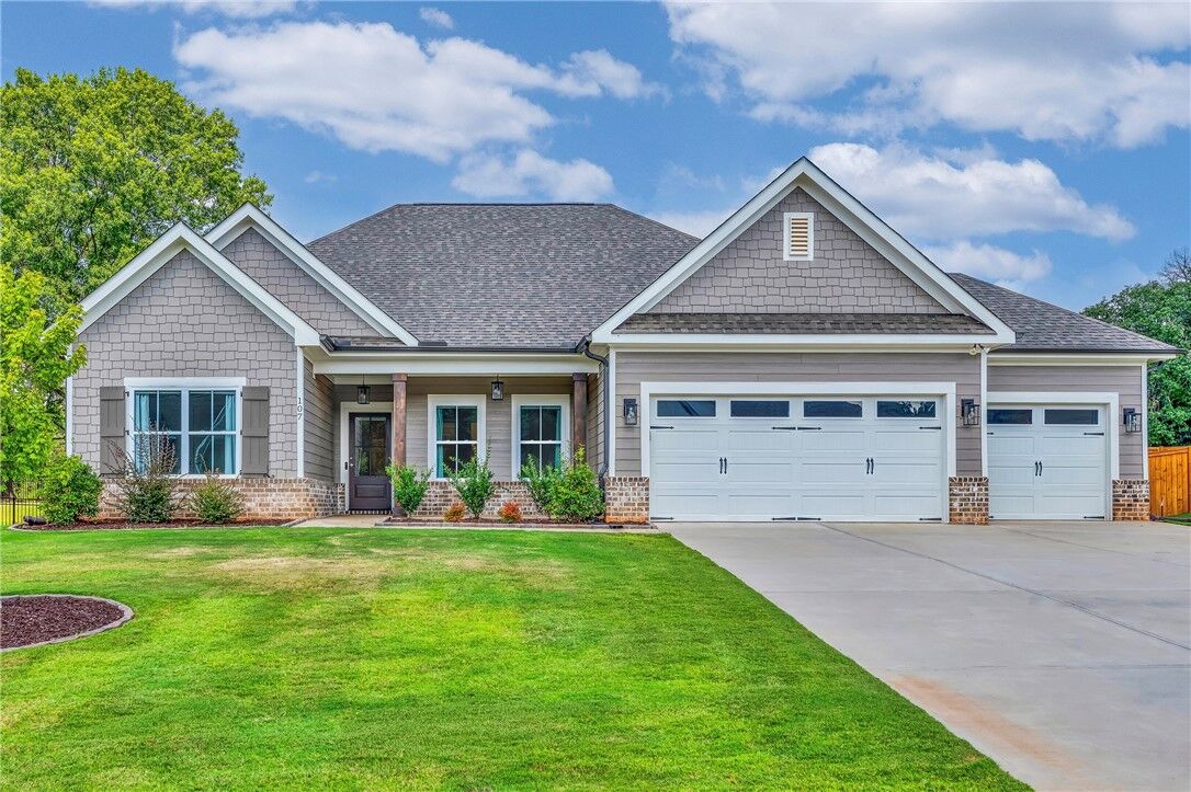 Property Photo:  107 Arbor Woods Way  SC 29642 