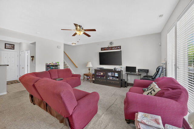 Property Photo: 897 W Waterside Dr UT 84025
