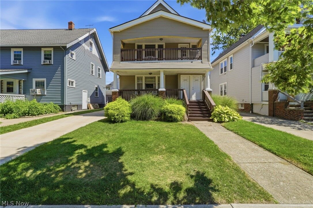 Property Photo: 1293 Jackson Avenue Up OH 44107