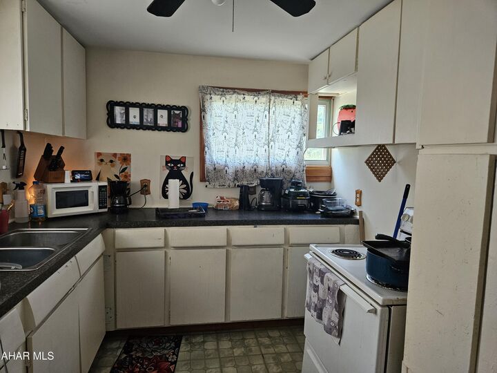 Property Photo: 193 Clapper Road PA 16601