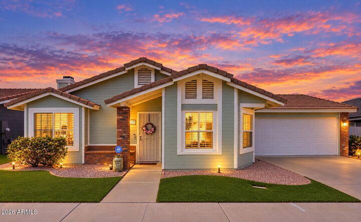 Property Photo:  1616 N Alta Mesa Drive 27  AZ 85205 