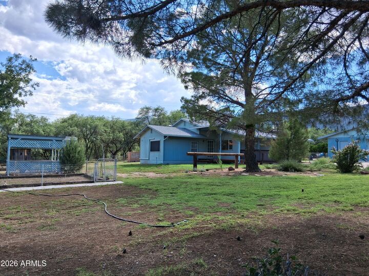 Property Photo: 593 E Lamarcia Drive AZ 86322