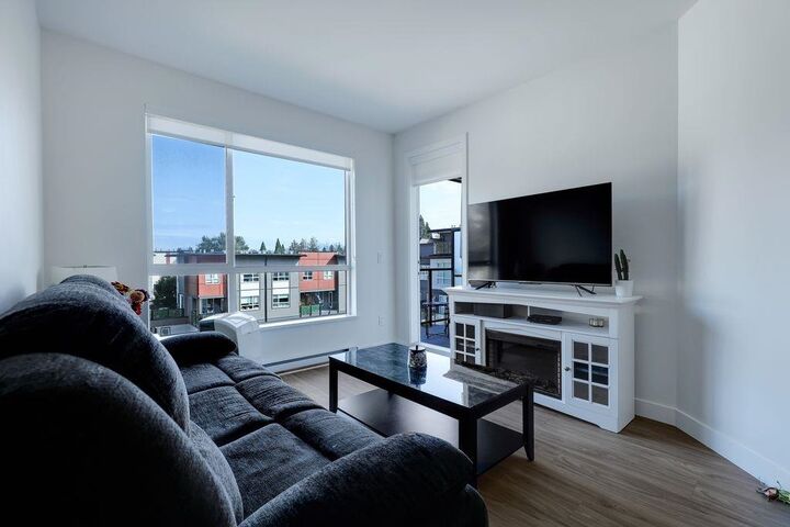 Property Photo:  18811 72 Avenue 301  BC V4N 6W7 