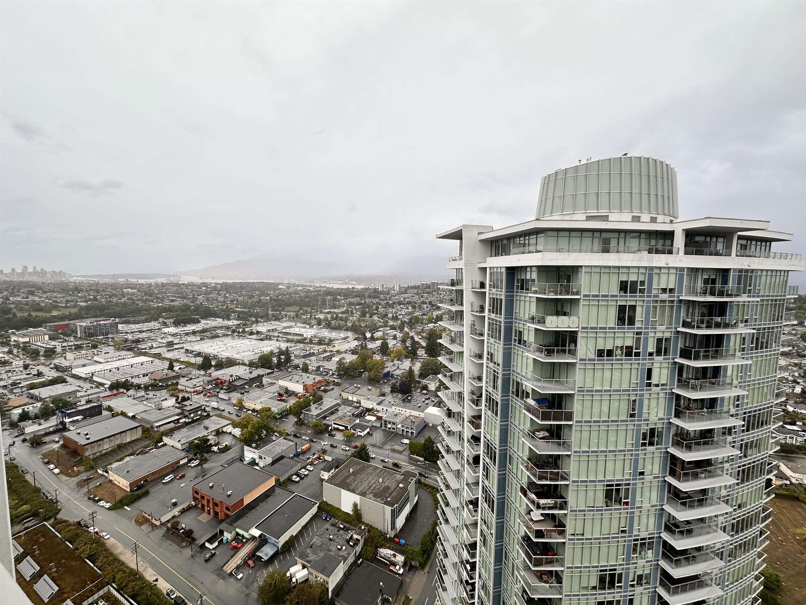 Property Photo:  1888 Gilmore Avenue 4309  BC V5C 0L2 