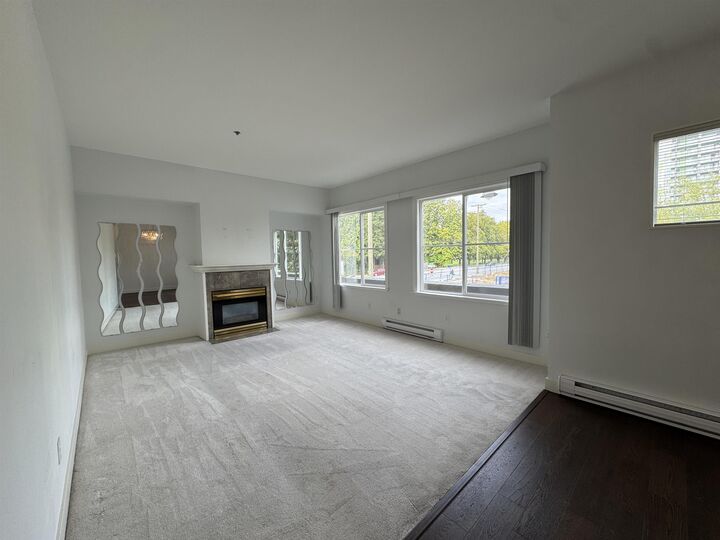 Property Photo:  7288 No.3 Road 212  BC V6Y 3Y1 