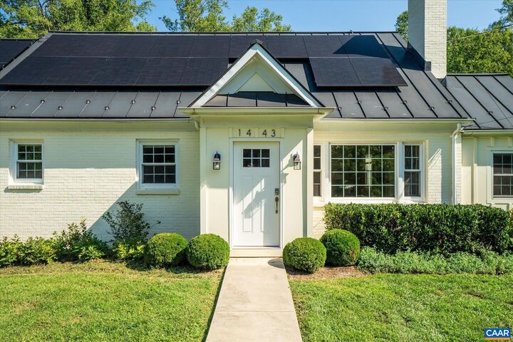 Property Photo:  1443 Plymouth Rd  VA 22903 