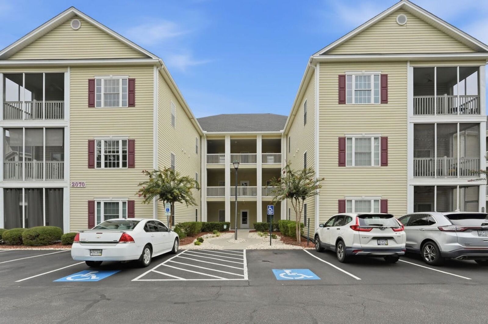 Property Photo: 2070 Cross Gate Blvd 303 SC 29575