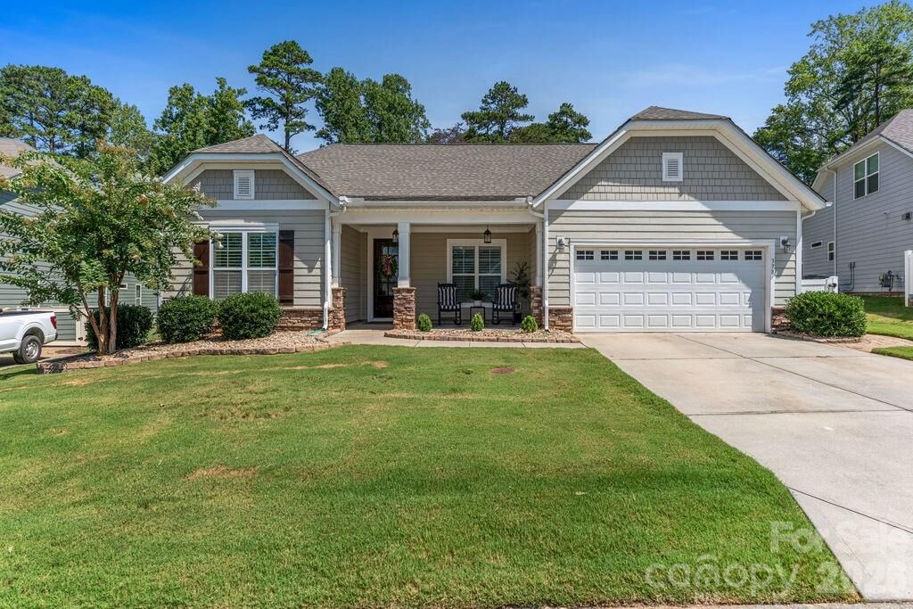 Property Photo:  378 Broadleaf Drive  NC 28037 