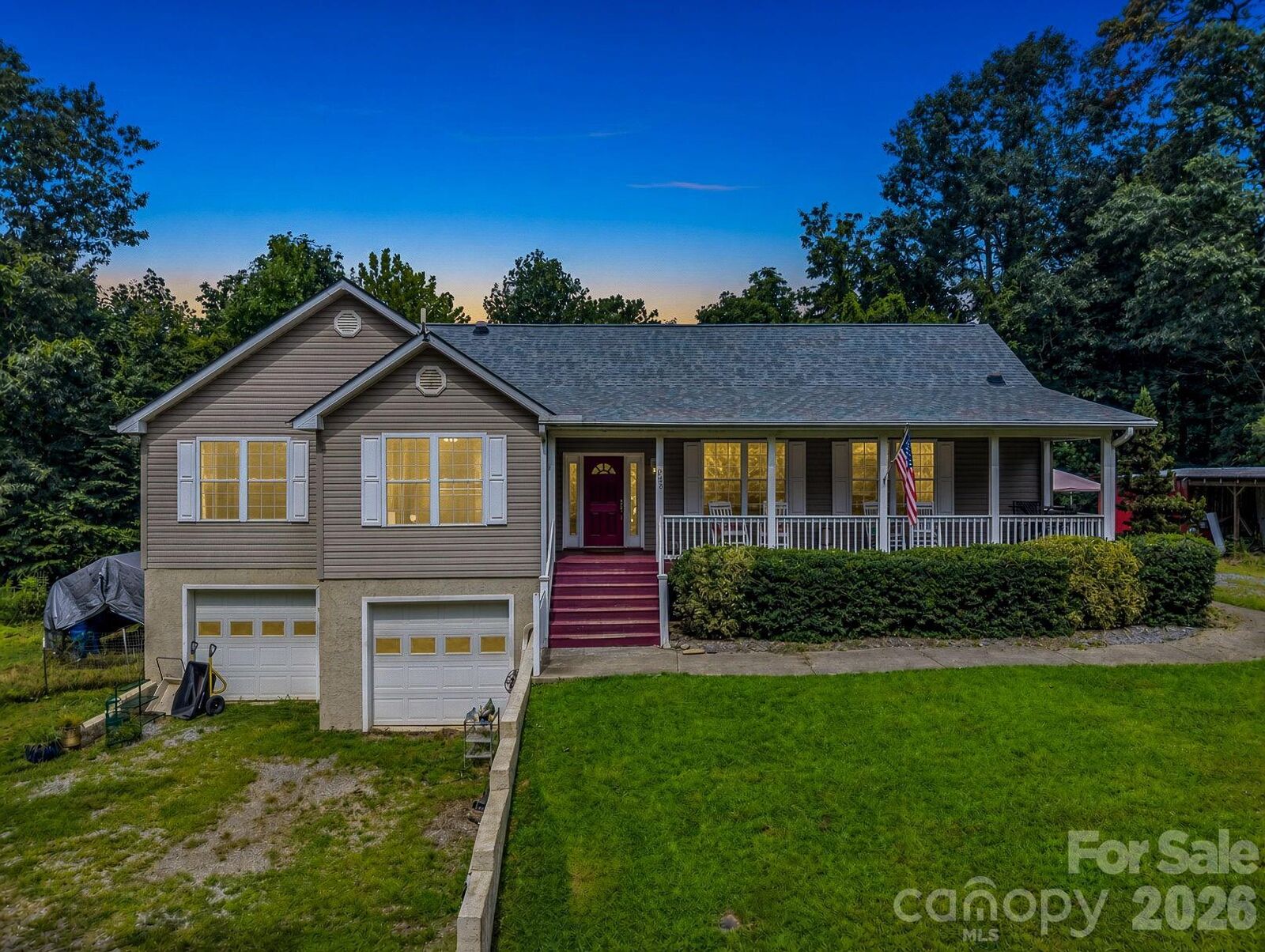 Property Photo: 136 Limousine Lane NC 28768
