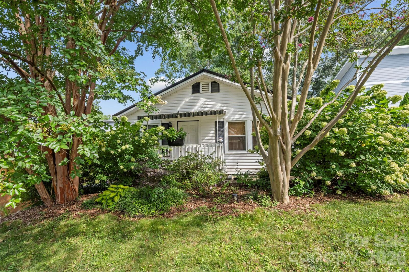Property Photo:  2 Bostic Place  NC 28803 