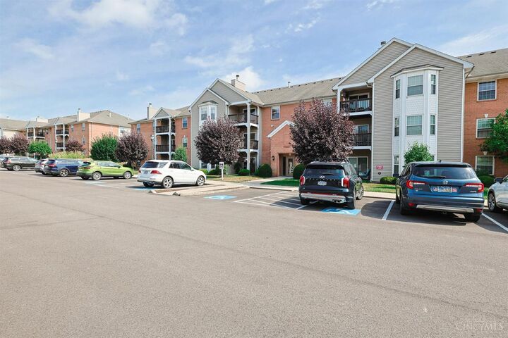 Property Photo: 4300 Regency Ridge Court OH 45248