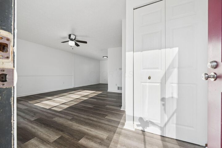 Property Photo: 1273 Winesap Drive OH 43204