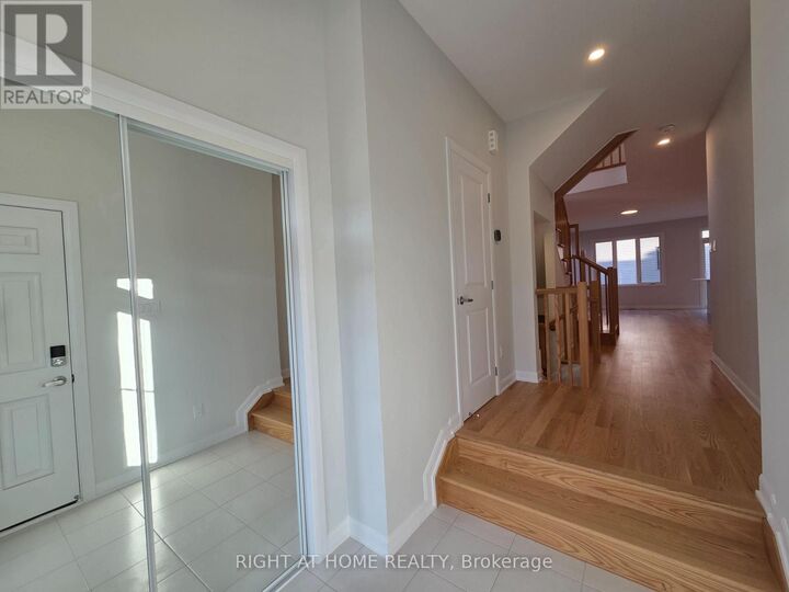 Property Photo:  232 Bankside Way  ON K2J 7N1 