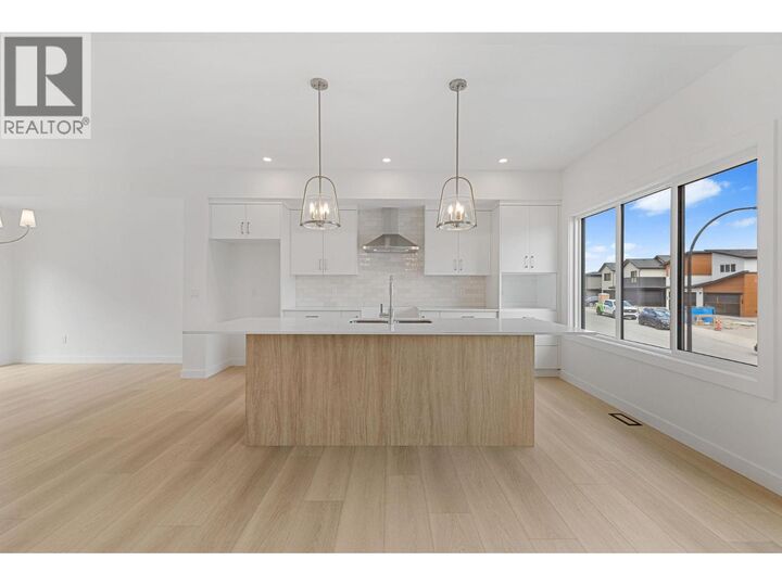 Property Photo:  434 Arrowleaf Rise  BC V1B 2M4 