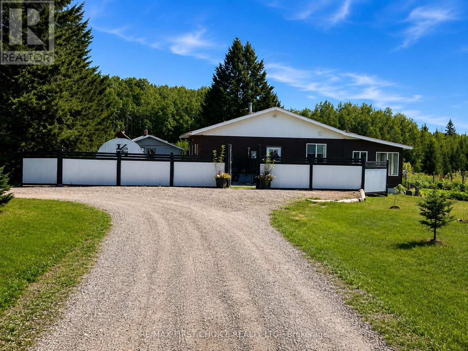 Property Photo:  Lauzon Road  ON P0W 1K0 