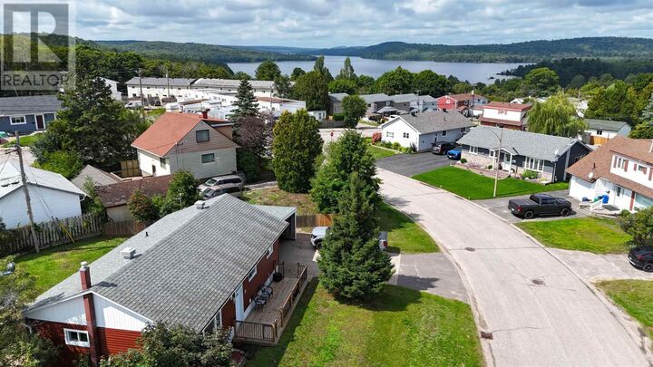 Property Photo: 29 Birch Rd ON P5A 2C9