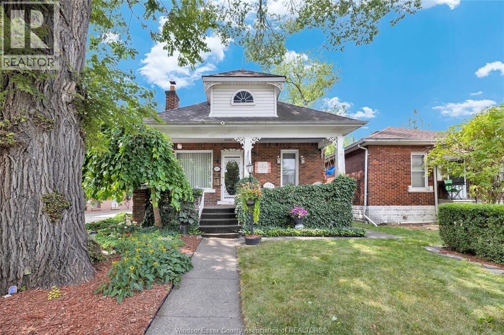Property Photo:  1337 Janette  ON N8X 1Y7 