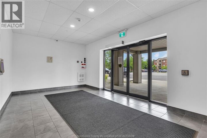 Property Photo:  1888 Westview 101  ON N9H 2R8 