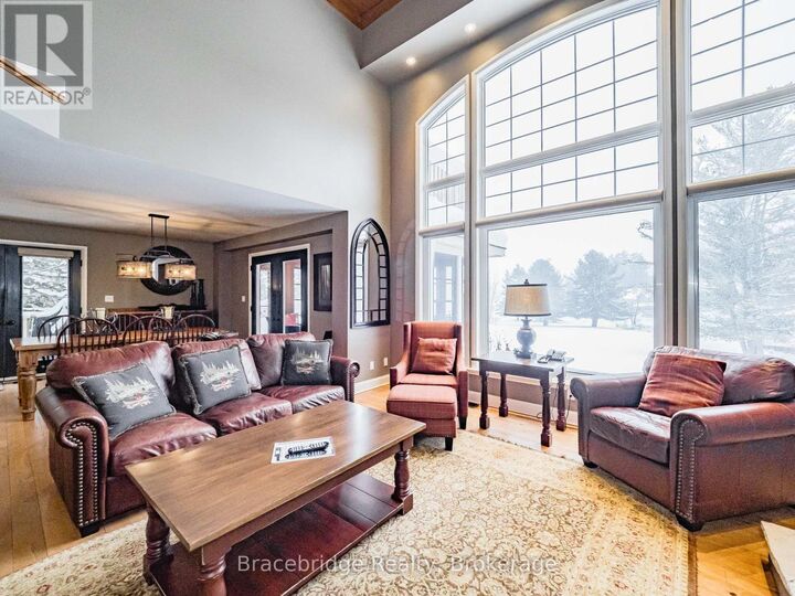 Property Photo:  3876 Muskoka Rd 118 Highway West  ON P0B 1J0 
