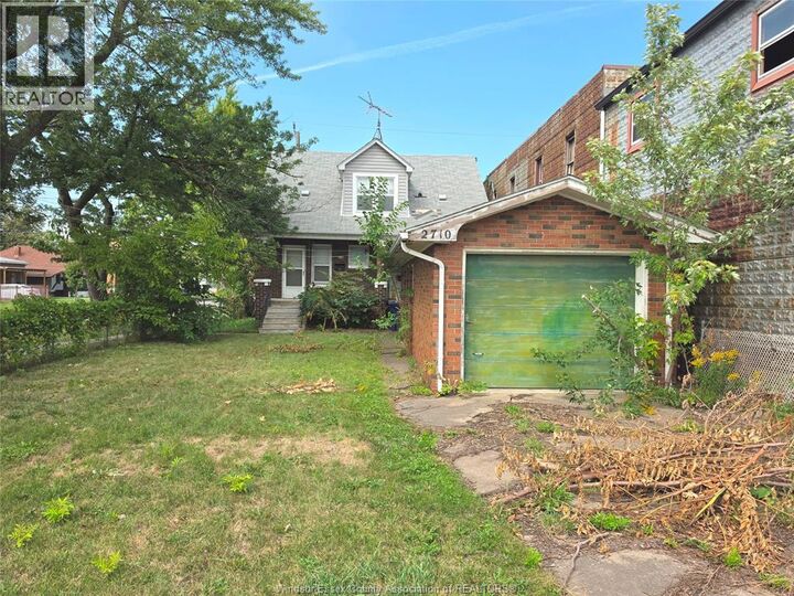 Property Photo:  2710 Seminole  ON N8Y 1X8 