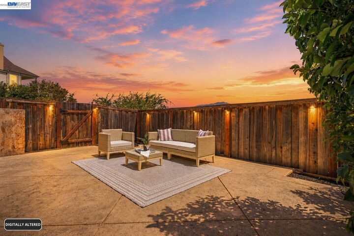 Property Photo:  1823 Mockingbird Pl  CA 94526 