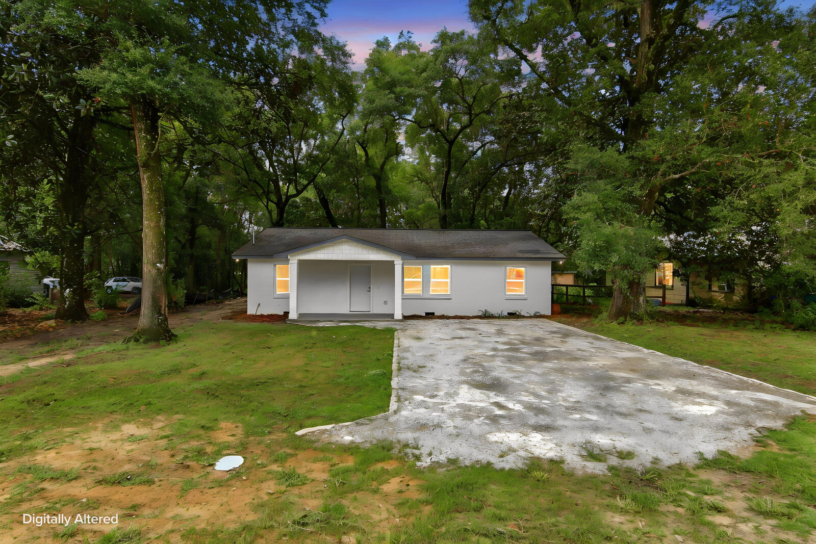 Property Photo: 101 W Live Oak Avenue FL 32435