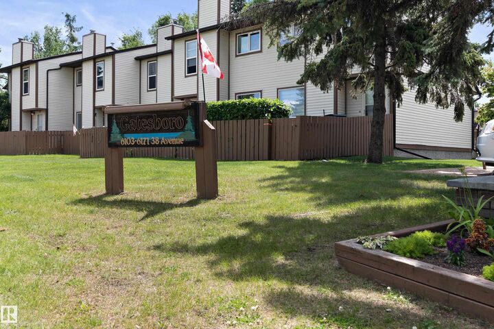 Property Photo:  6163 38 Avenue NW  AB T6L 3Z5 