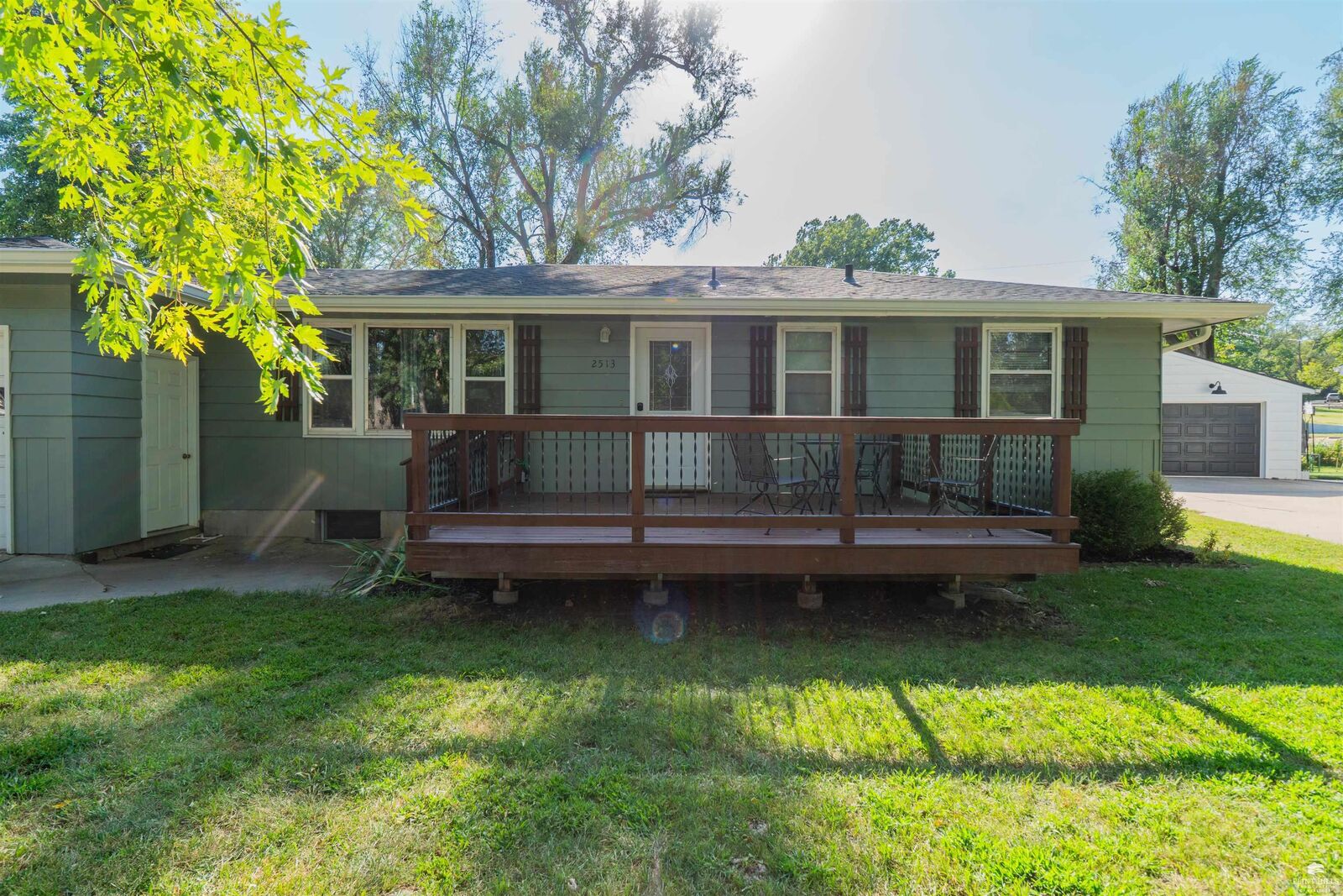 Property Photo: 2513 Church Circle KS 66502