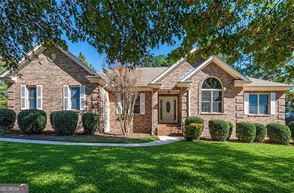 Property Photo:  151 Courts Of Hampton  GA 30228 