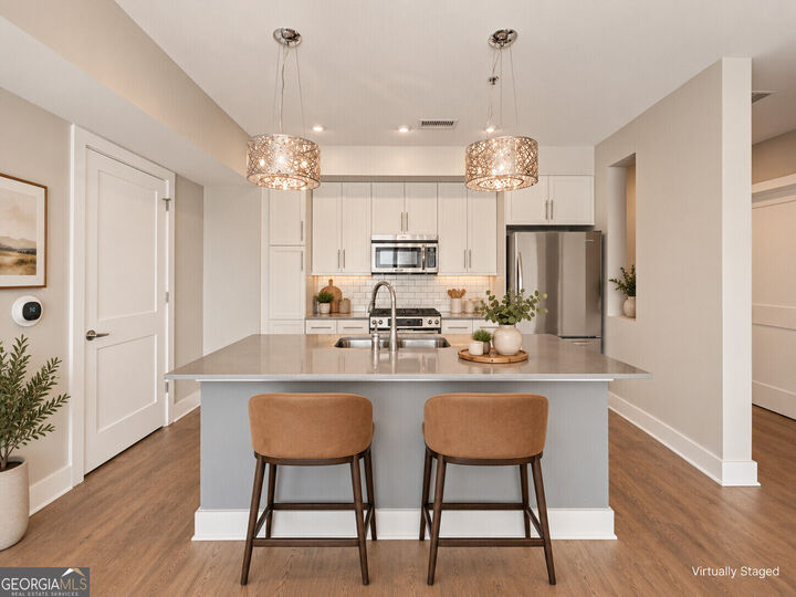 Property Photo: 1100 Howell Mill Road NW 812 GA 30318