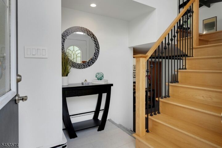 Property Photo:  11 Iroquois Ave  NJ 07866 