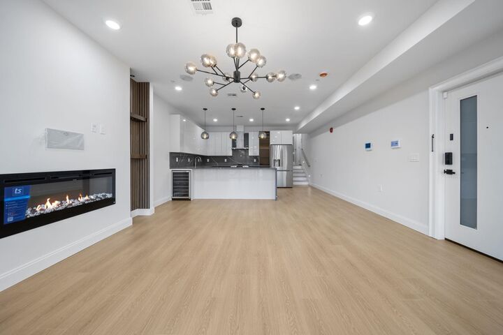 Property Photo:  3447 John F Kennedy Blvd 2  NJ 07307 